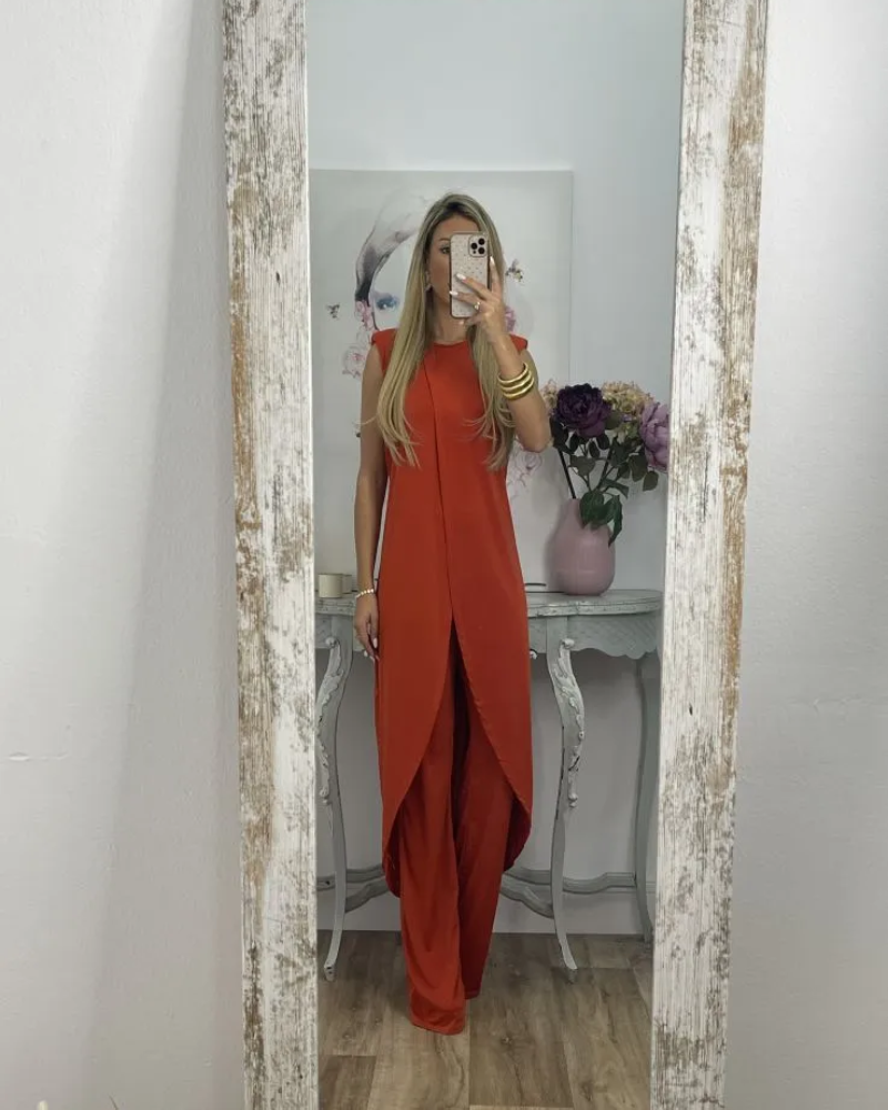 Clara™ | Conjunto fluido de dos piezas