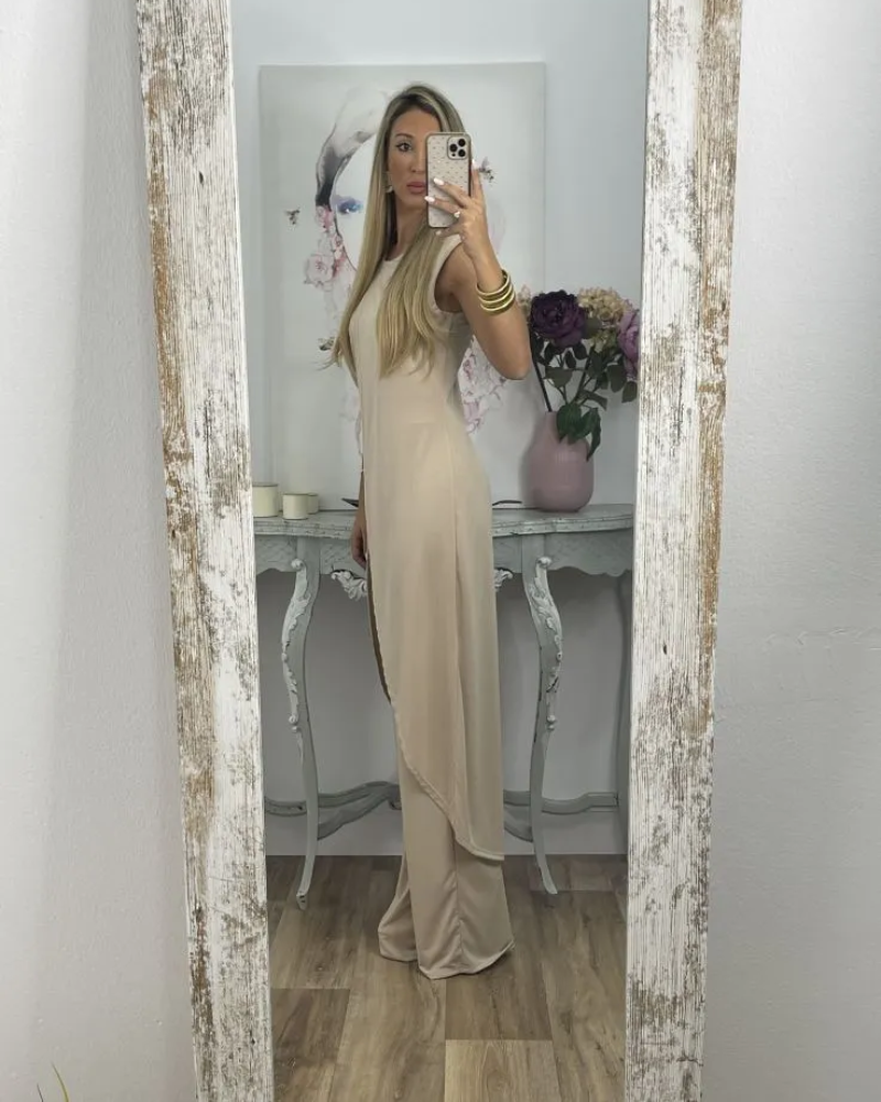 Clara™ | Conjunto fluido de dos piezas